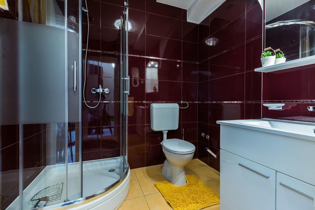 Villa Ljubica Pakostane Luaran gambar