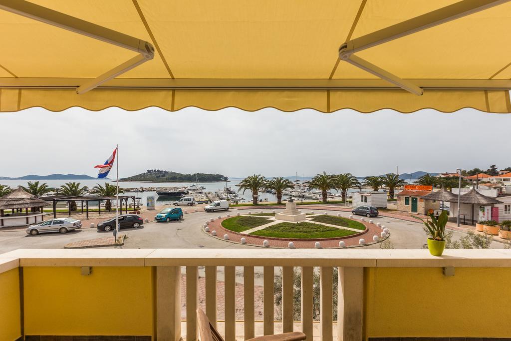 Villa Ljubica Pakostane Luaran gambar