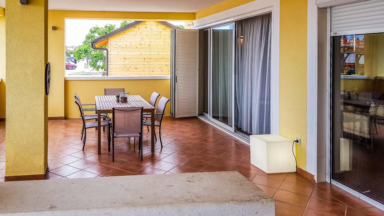 Villa Ljubica Pakostane Luaran gambar