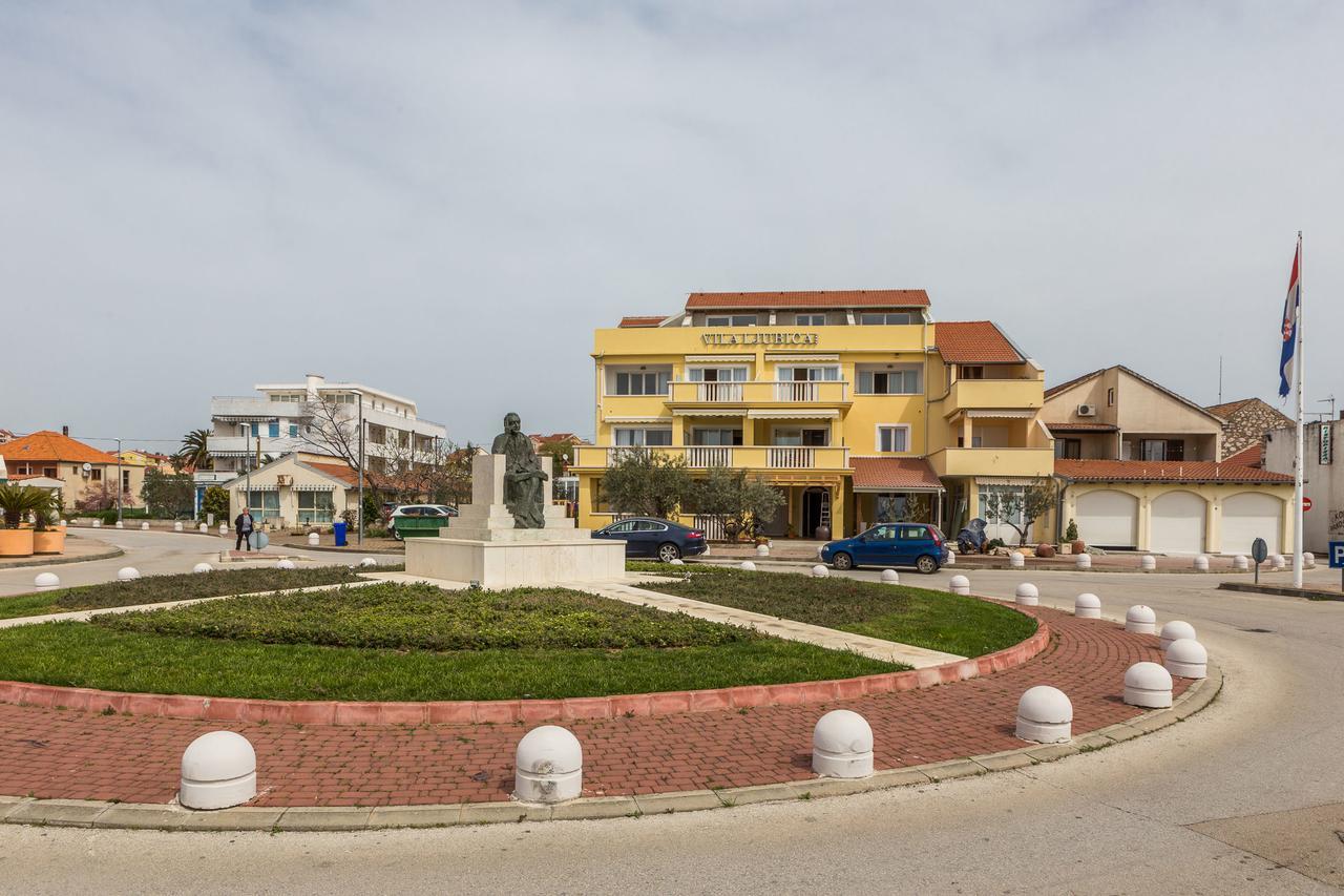 Villa Ljubica Pakostane Luaran gambar